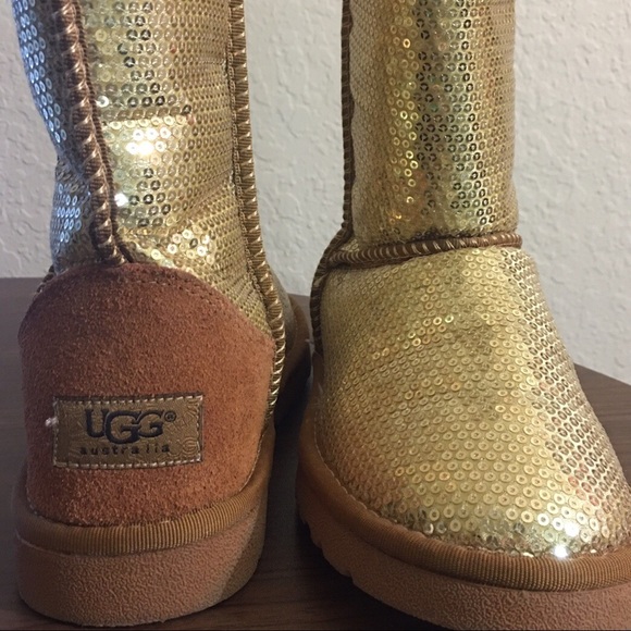 Classic Gold Sequin Australia UGG - Picture 1 of 11